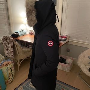 Dark blue Canada Goose Parka. Size S/P.